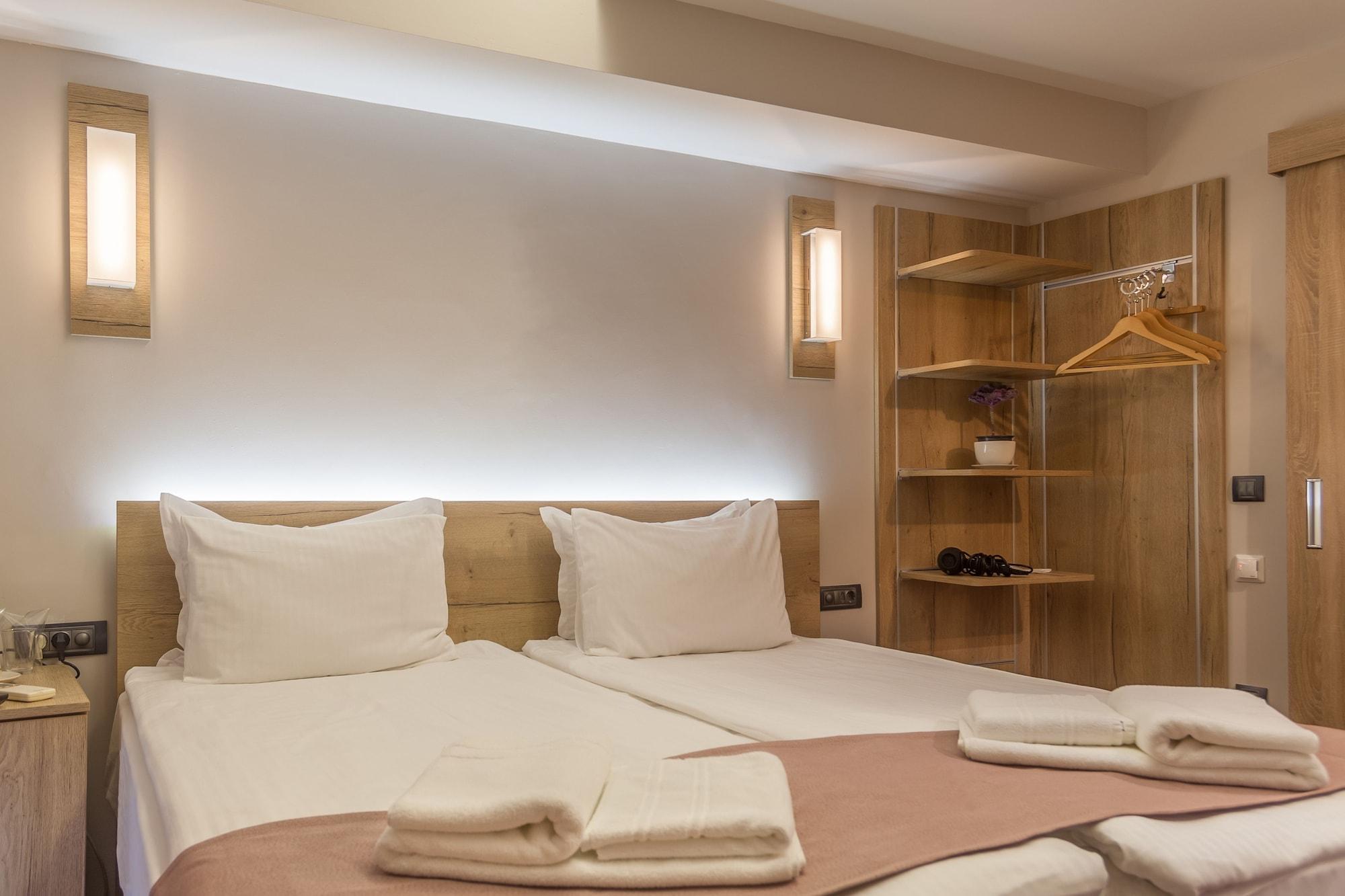 Hugo Hotel Varna Extérieur photo