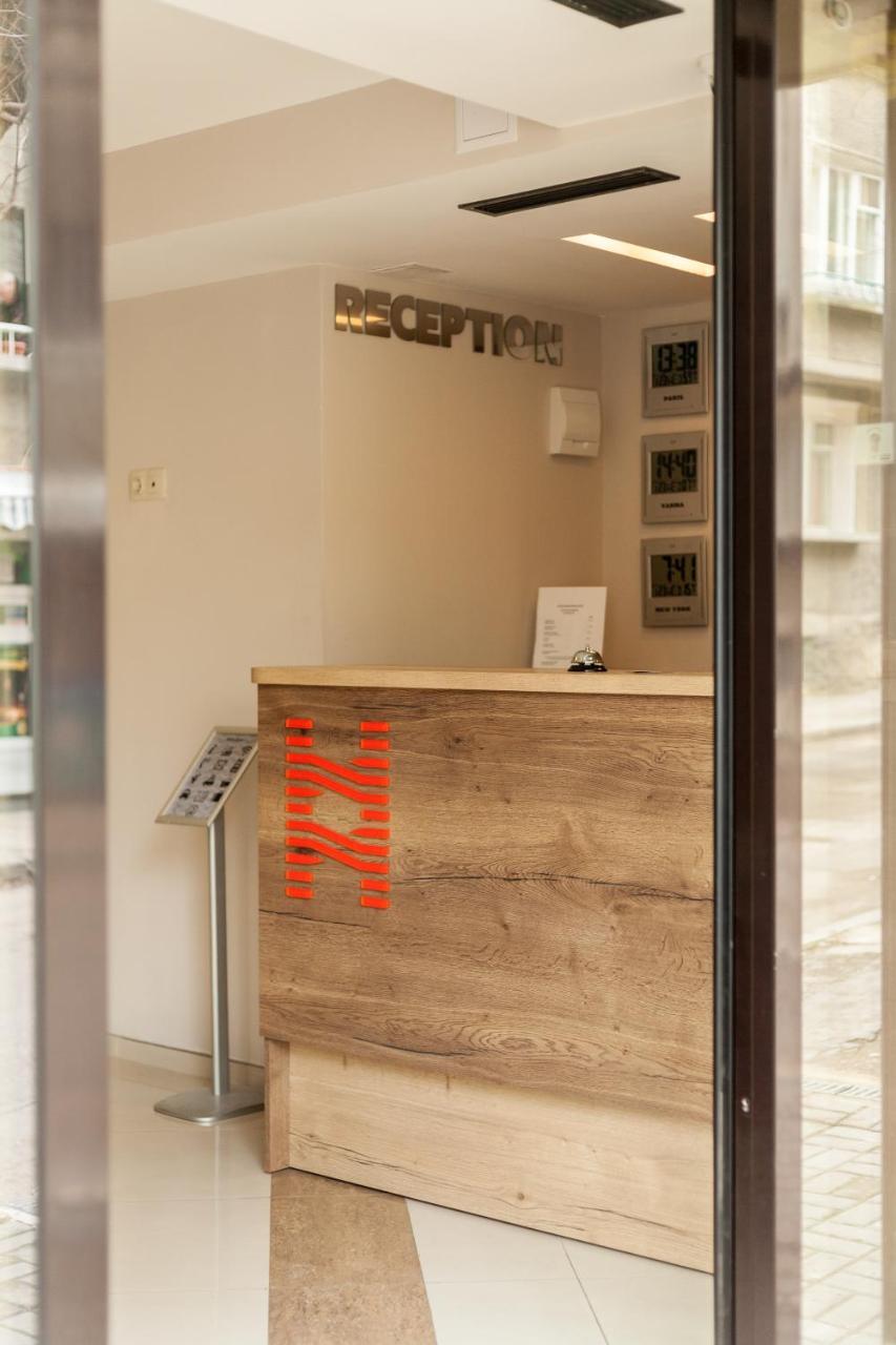 Hugo Hotel Varna Extérieur photo