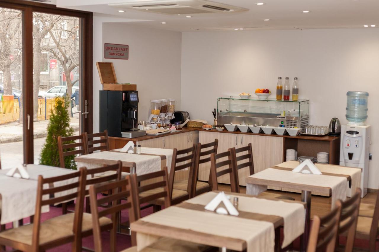 Hugo Hotel Varna Extérieur photo